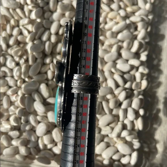 Mercury Orchard  vintage one of a kind Turquoise Silver Statement Ring - Picture 8 of 11